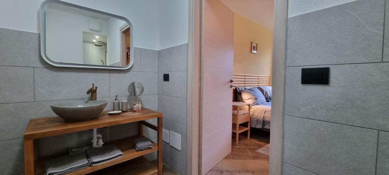 세인트 니콜라스 Lo Noyer Et Les Roses B&B 외부 사진